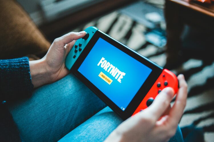 Zeige deine Fähigkeiten mit dem Dominus-GT-Paket von Fortnite