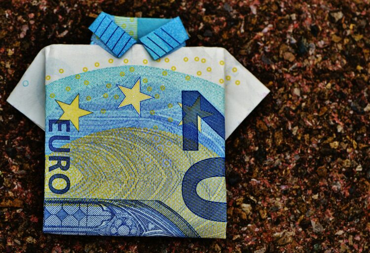 Top 10 Stärkste Währungen der Welt im Moment